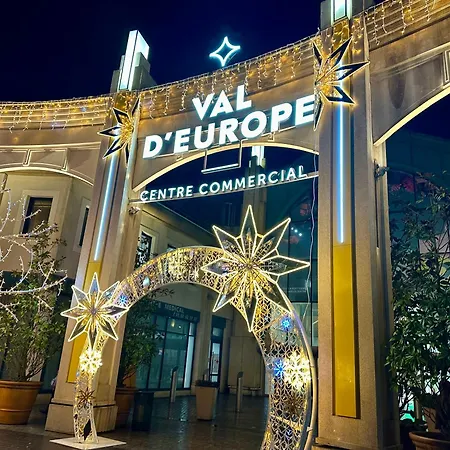 Appt 6 Personnes - Vue Sur Le Parc Disneyland-paris - Parking Prive Apartment *